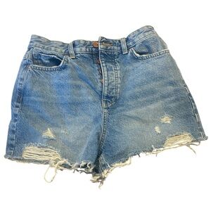 Zara DENIM HIGH RISE Ripped SHORTS US 4 style 8228/050